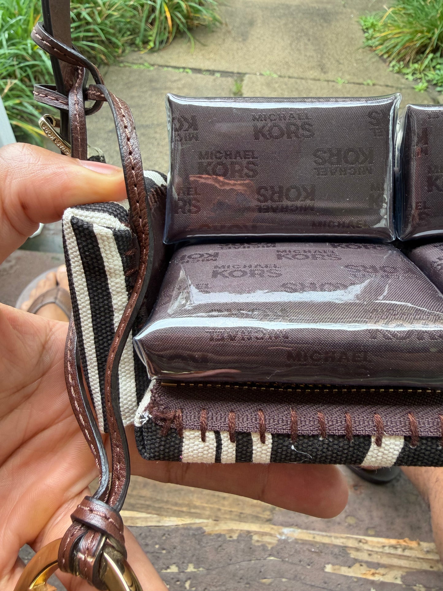 1 of 1 ZEBRA 'MICHAEL KORS' COUCH BAG