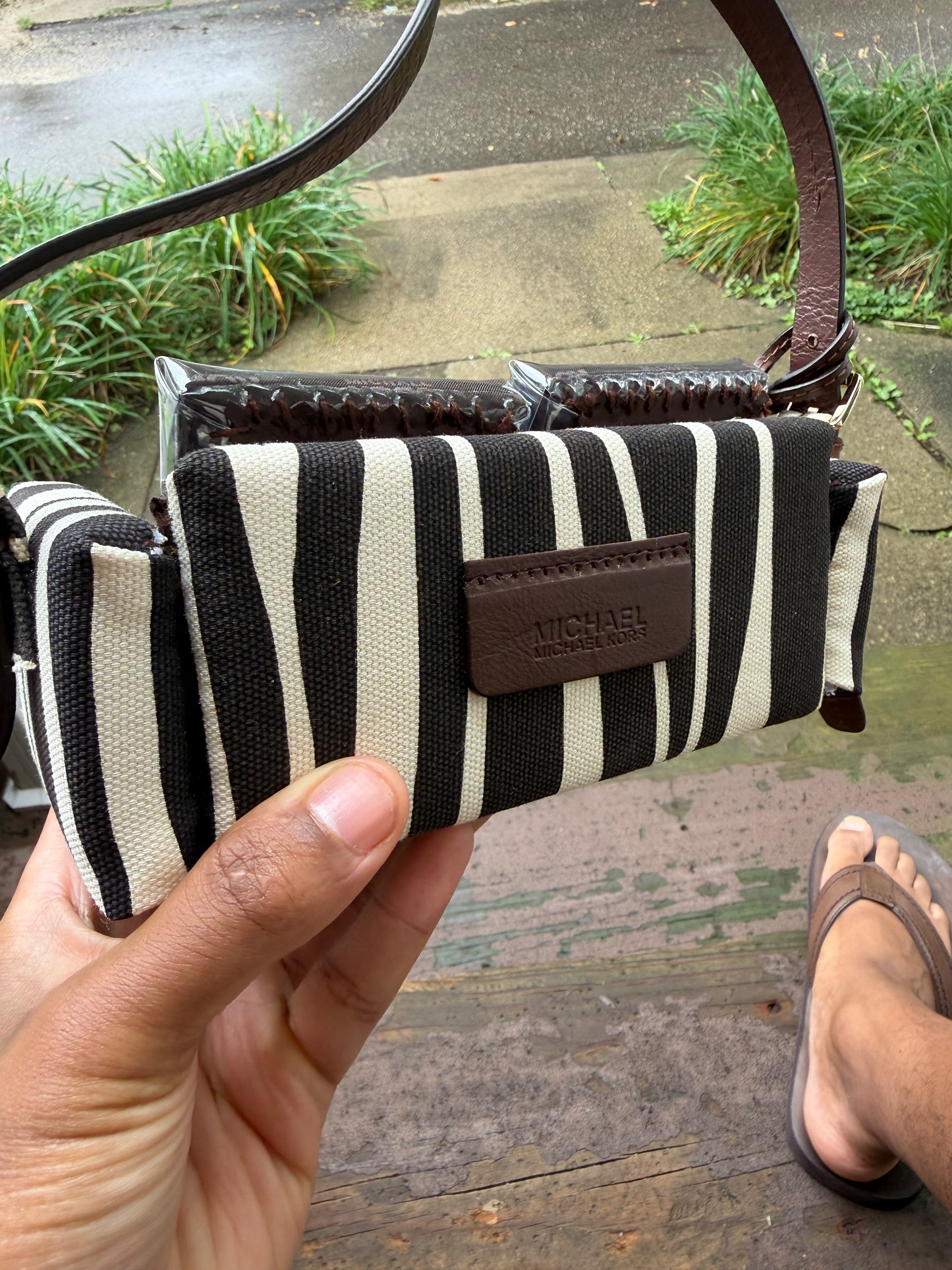 1 of 1 ZEBRA 'MICHAEL KORS' COUCH BAG