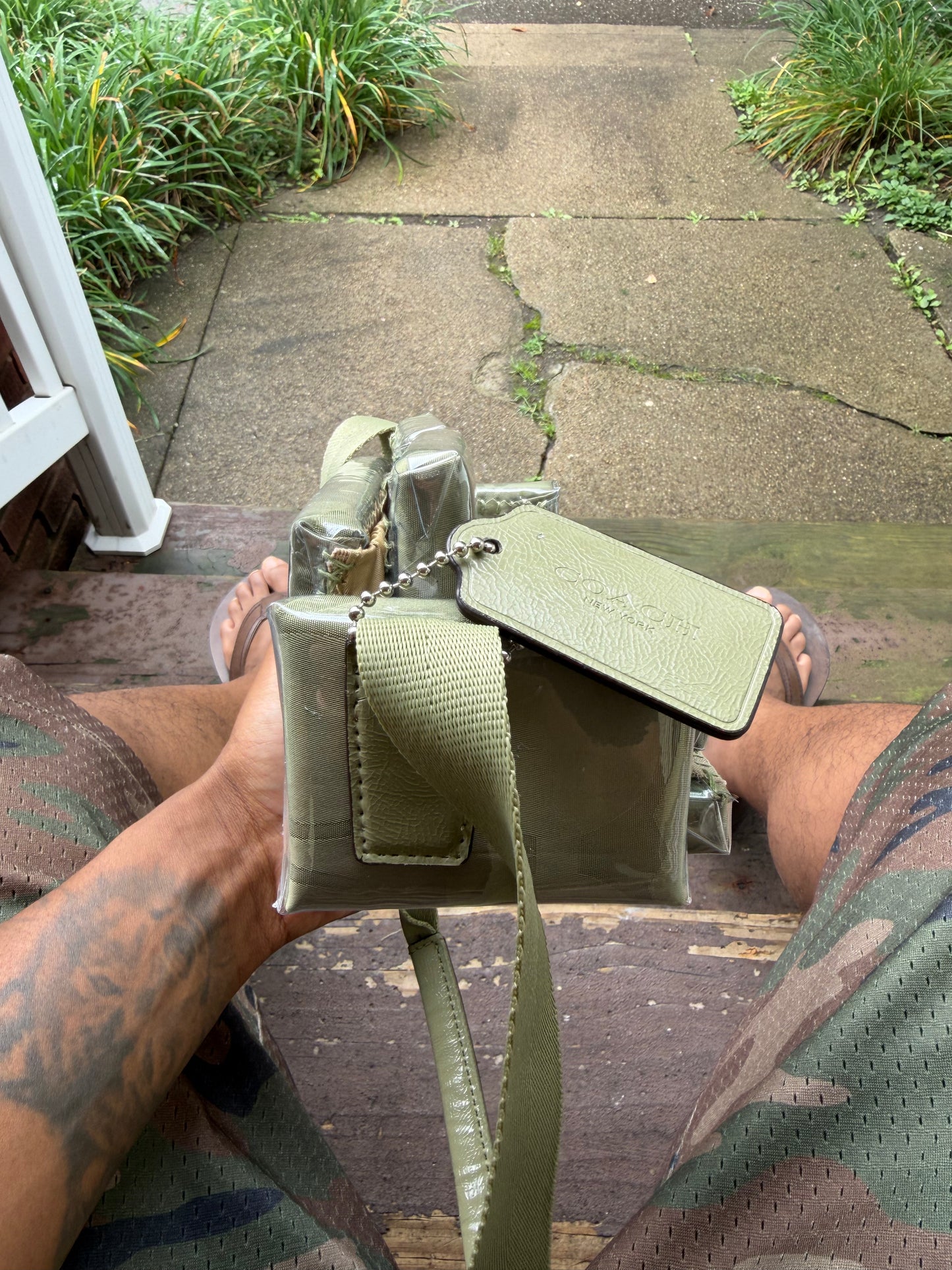 1 of 1 OLIVE GREEN 'COACH' COUCH BAG